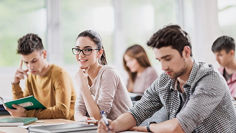 新西兰工商学院