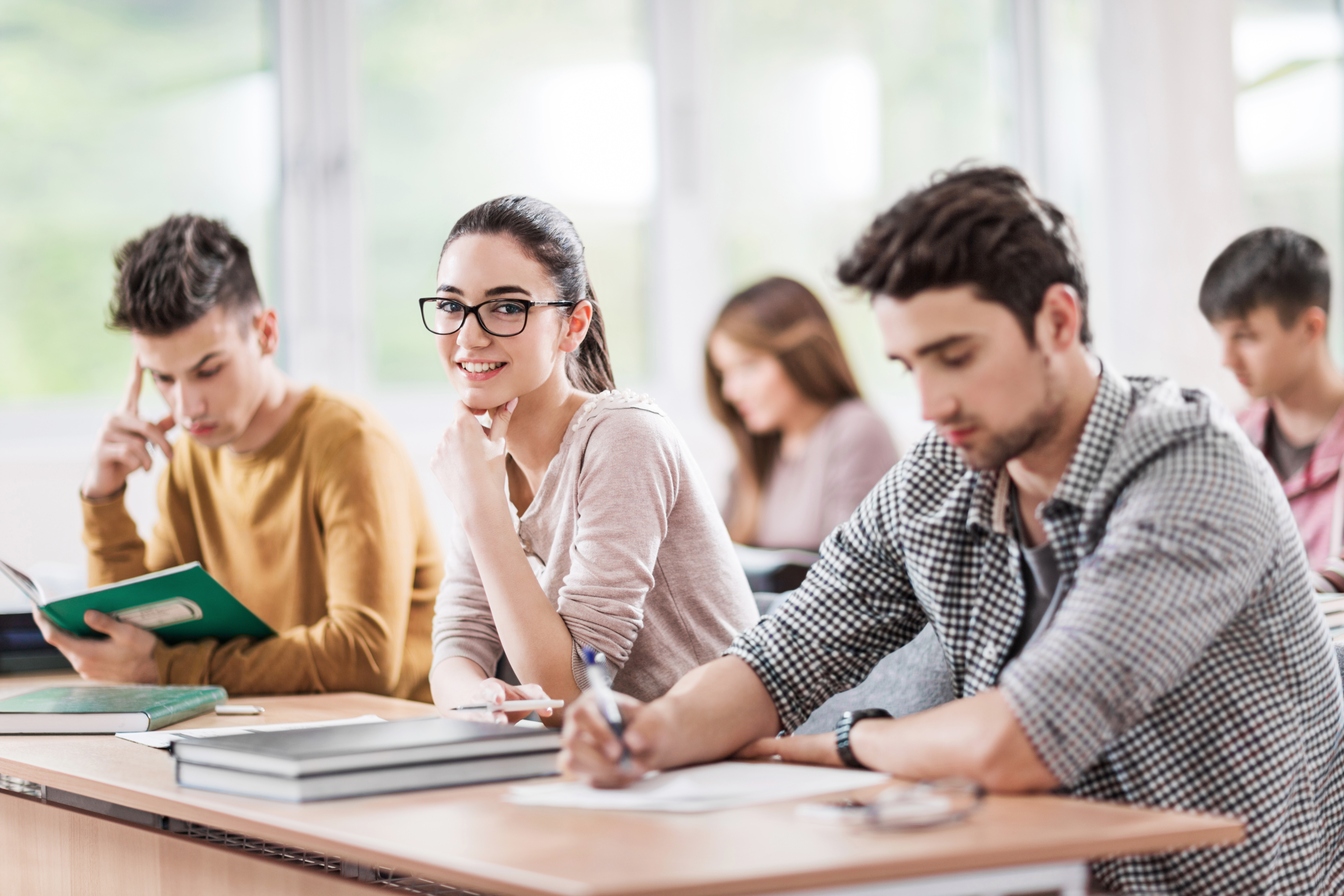 新西兰工商学院